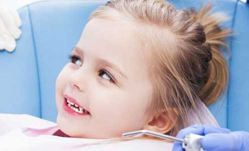 آموزش سلامت دهان و دندان به کودک